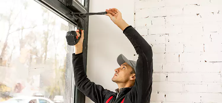 Why Choose Us for Your Door Closer Needs in Lindenhurst